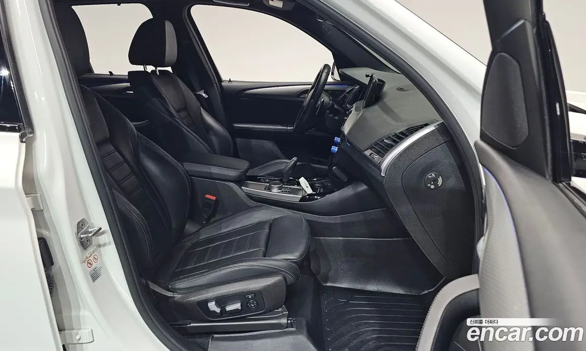 BMW X3 2018 2.0 автомат (гидро), фото 15