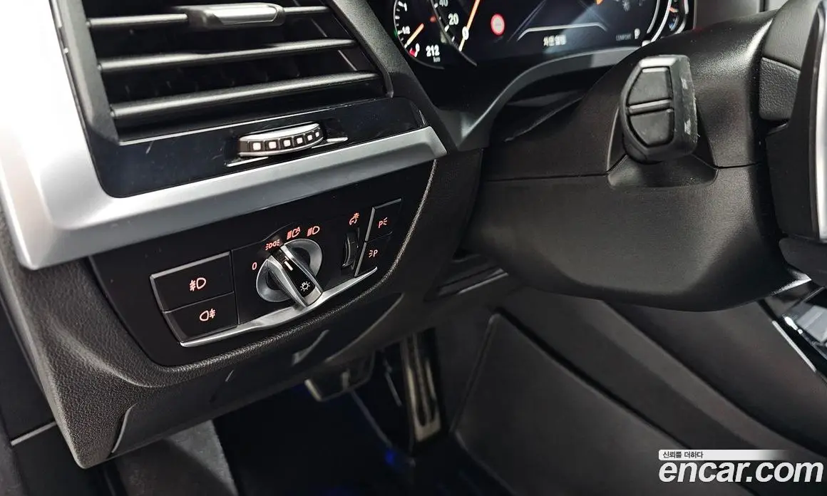 BMW X3 2018 2.0 автомат (гидро), фото 29