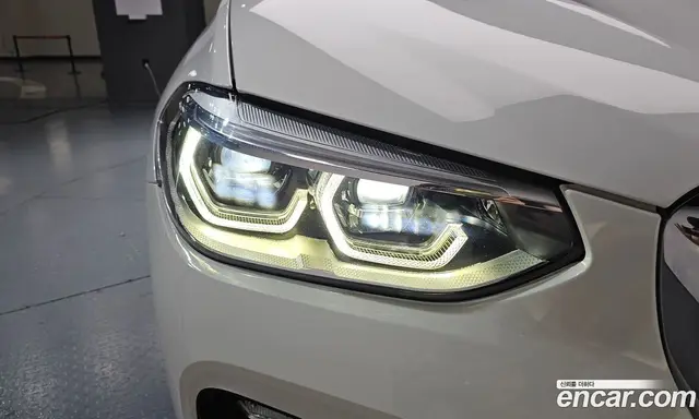 BMW X3 2018 2.0 автомат (гидро), миниатюра 7