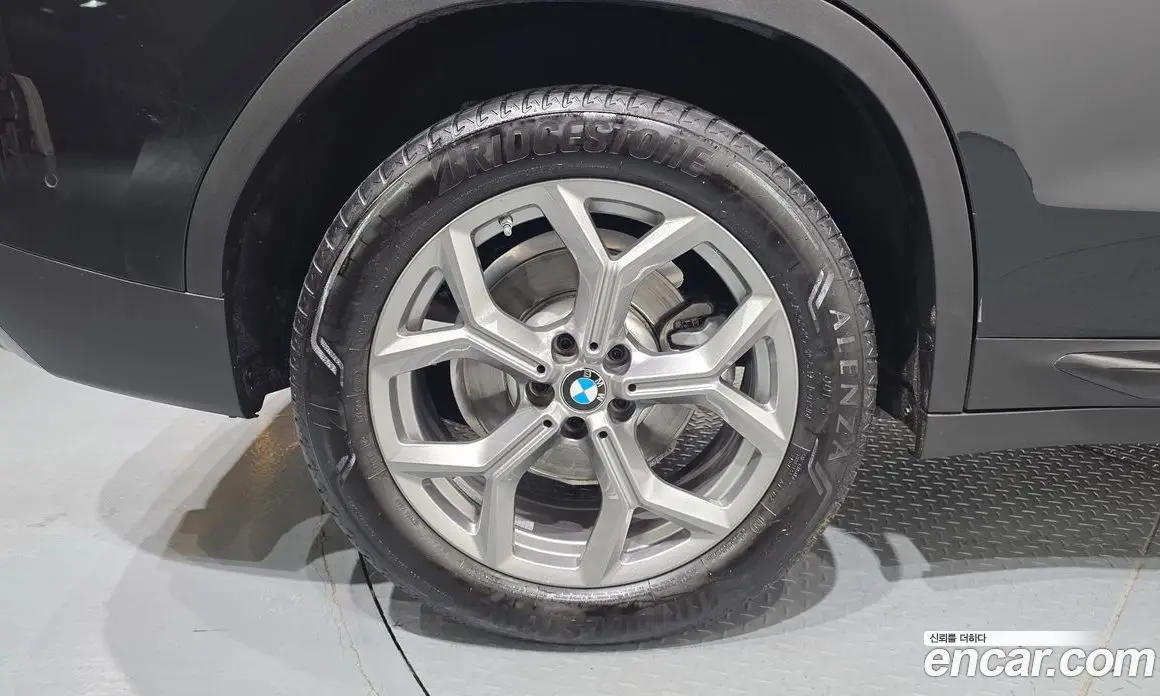 BMW X3 2024 2.0 автомат (гидро), фото 5