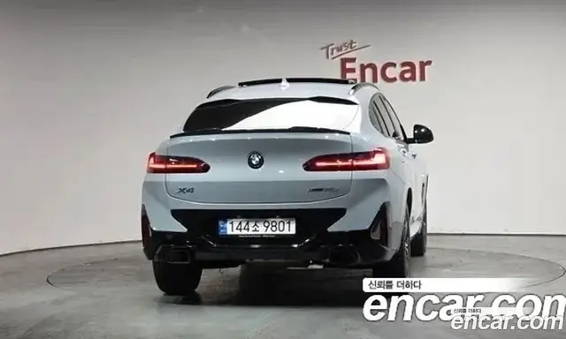 BMW X4 2022 2.0 автомат (гидро), миниатюра 3