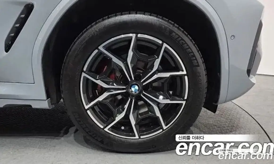 BMW X4 2022 2.0 автомат (гидро), фото 4