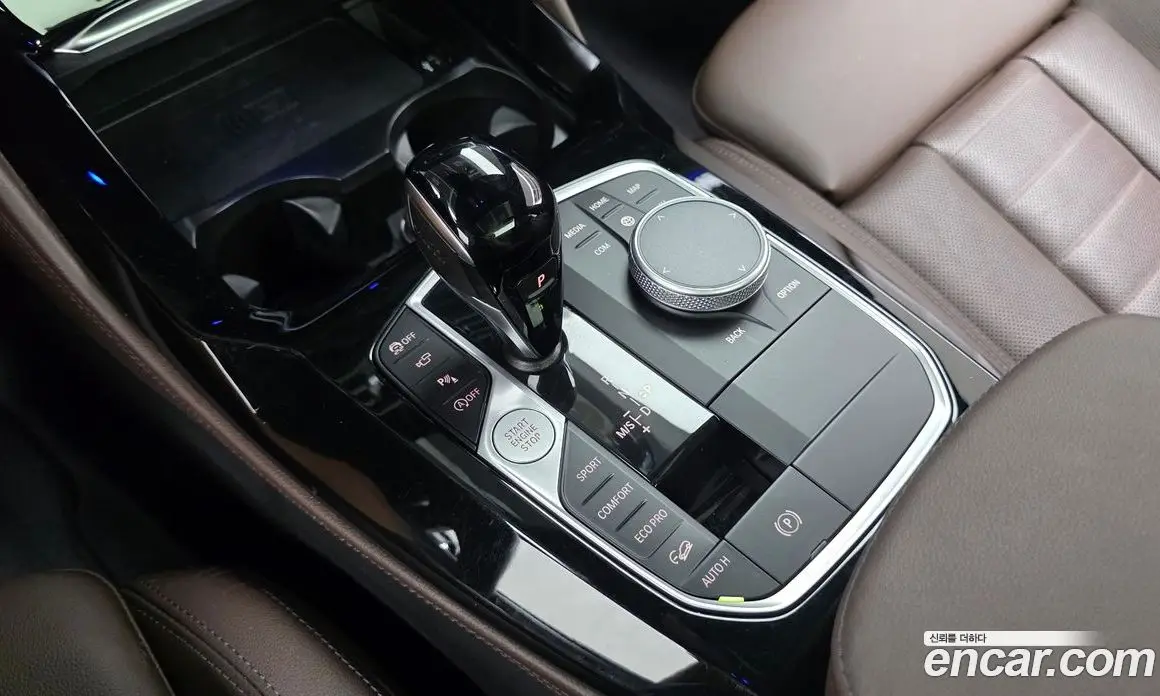 BMW X4 2025 2.0 автомат (гидро), фото 12