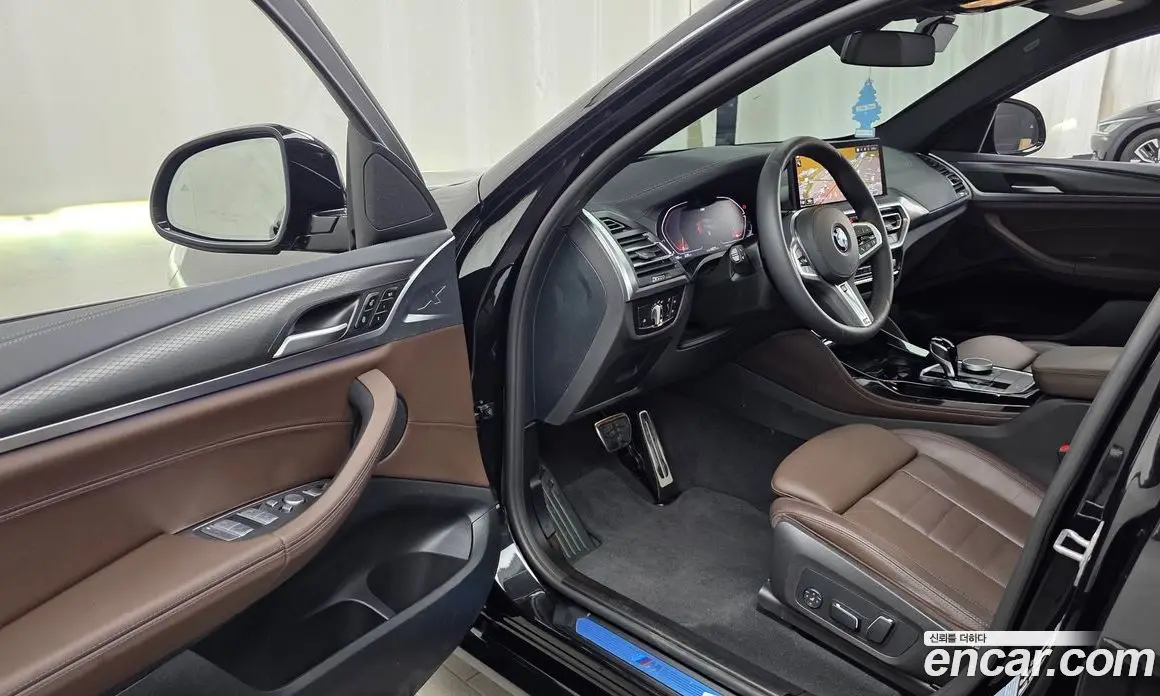 BMW X4 2025 2.0 автомат (гидро), фото 13