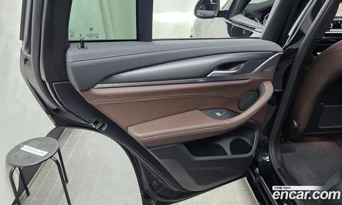 BMW X4 2025 2.0 автомат (гидро), фото 15