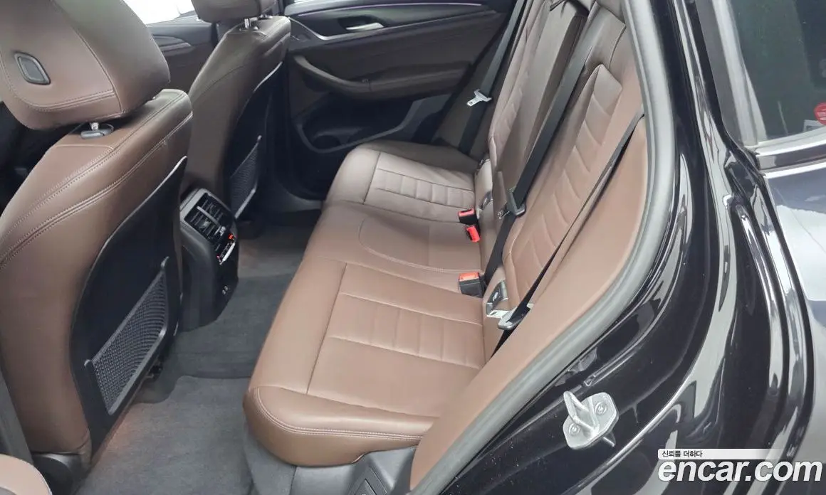 BMW X4 2025 2.0 автомат (гидро), фото 16