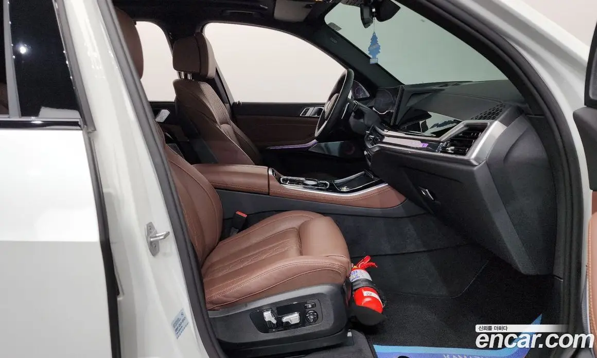 BMW X5 2025 3.0 автомат (гидро), фото 16