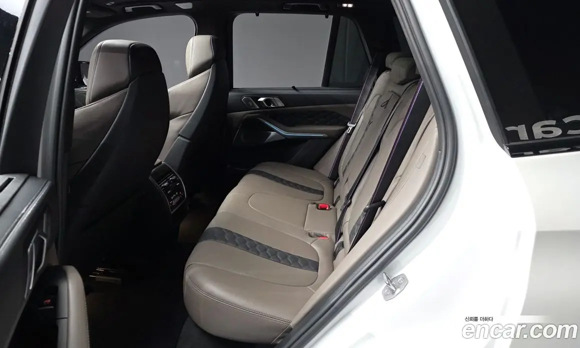 BMW X5M 2022 4.4 автомат (гидро), фото 16