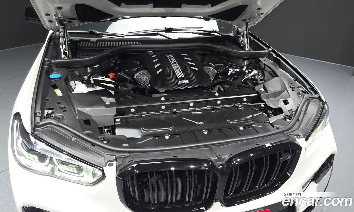 BMW X5M 2022 4.4 автомат (гидро), фото 6