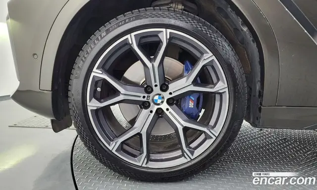 BMW X6 2021 3.0 автомат (гидро), миниатюра 5