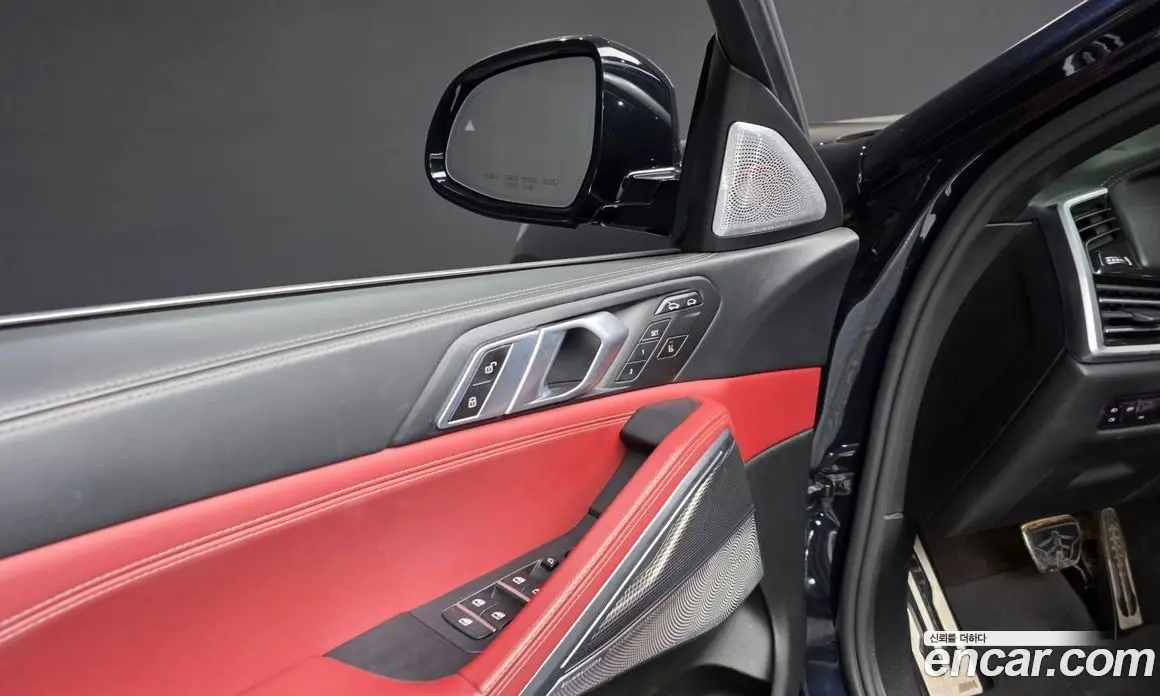 BMW X6 2021 3.0 автомат (гидро), фото 26