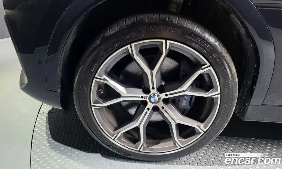 BMW X6 2021 3.0 автомат (гидро), фото 4