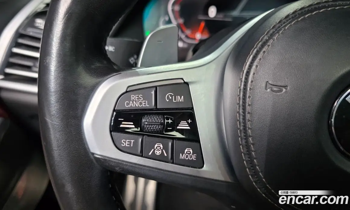 BMW X6 2021 3.0 автомат (гидро), фото 32