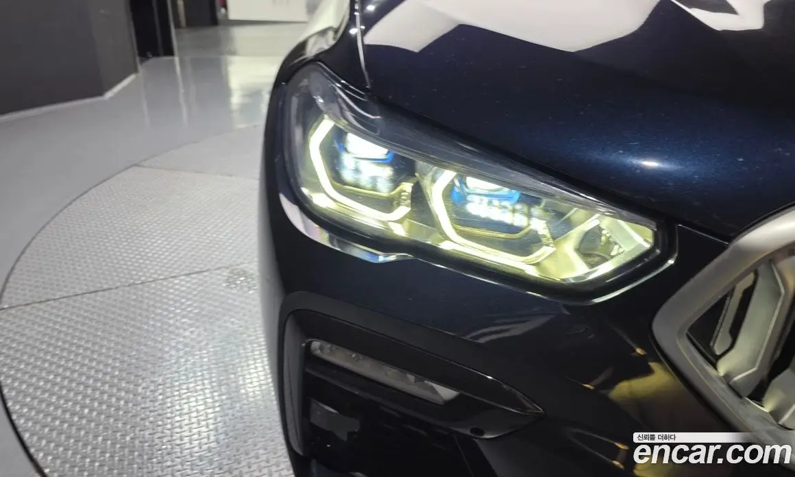 BMW X6 2021 3.0 автомат (гидро), фото 7