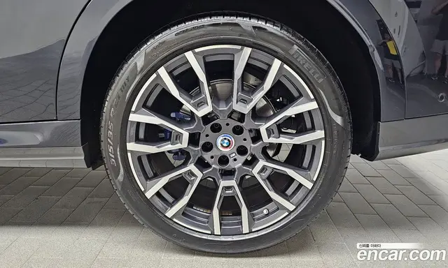 BMW X6 2024 3.0 автомат (гидро), миниатюра 7