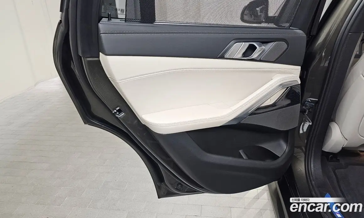 BMW X6 2025 3.0 автомат (гидро), фото 15