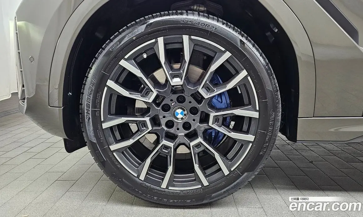 BMW X6 2025 3.0 автомат (гидро), фото 5