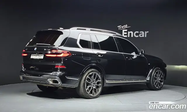 BMW X7 2023 3.0 автомат (гидро), миниатюра 2