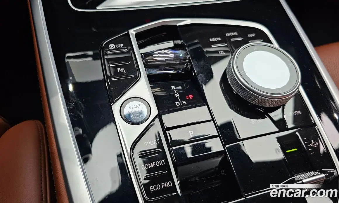 BMW X7 2023 3.0 автомат (гидро), фото 12
