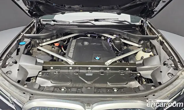 BMW X7 2023 3.0 автомат (гидро), миниатюра 6