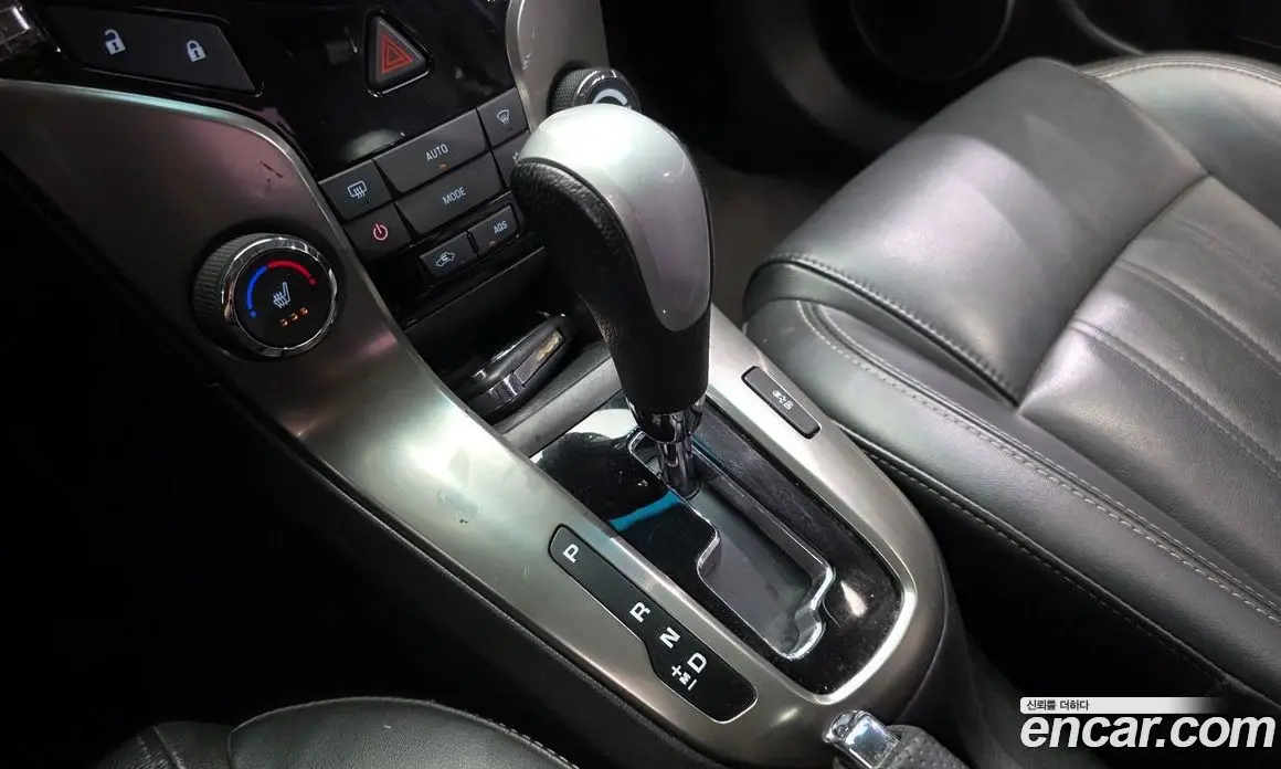 Chevrolet Cruze 2014 1.8 автомат (гидро), фото 12