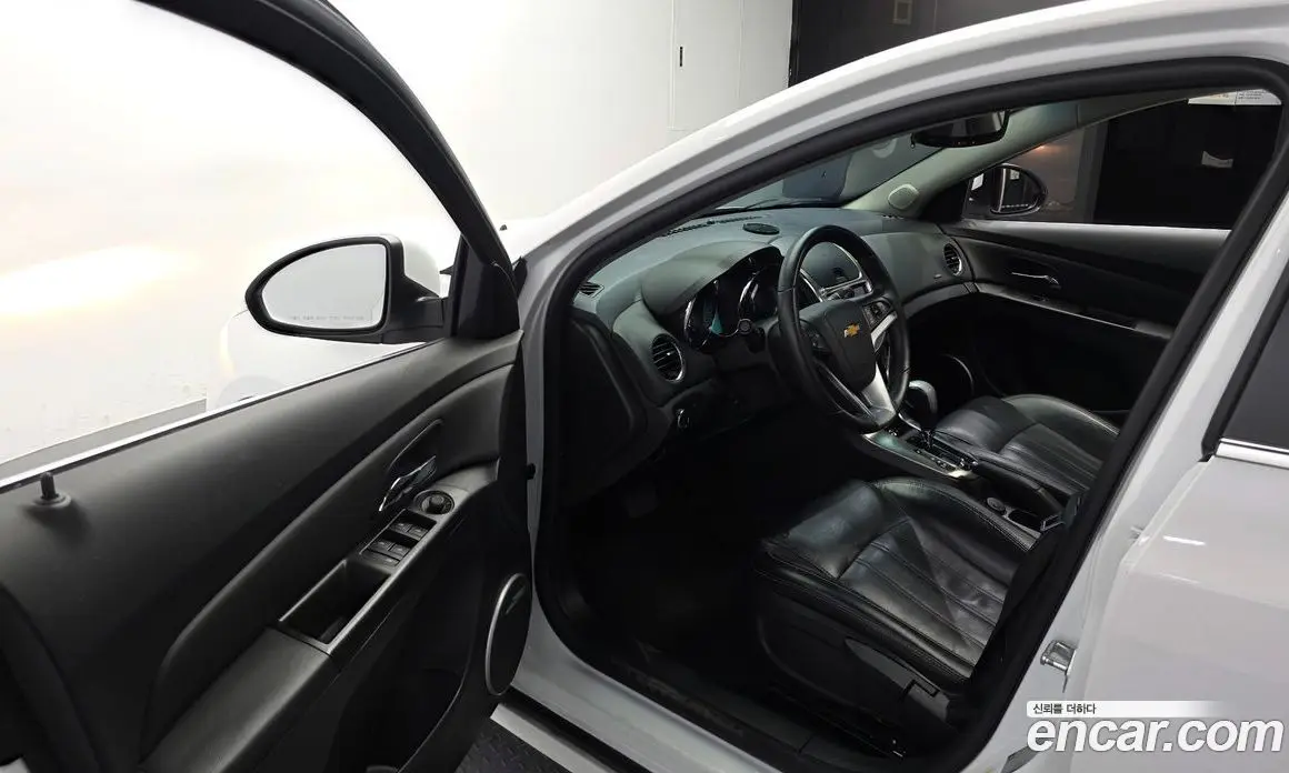 Chevrolet Cruze 2014 1.8 автомат (гидро), фото 13