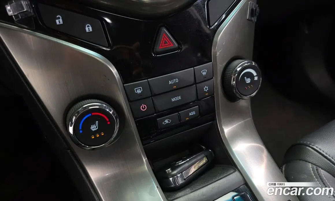 Chevrolet Cruze 2014 1.8 автомат (гидро), фото 30