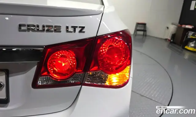 Chevrolet Cruze 2014 1.8 автомат (гидро), миниатюра 9