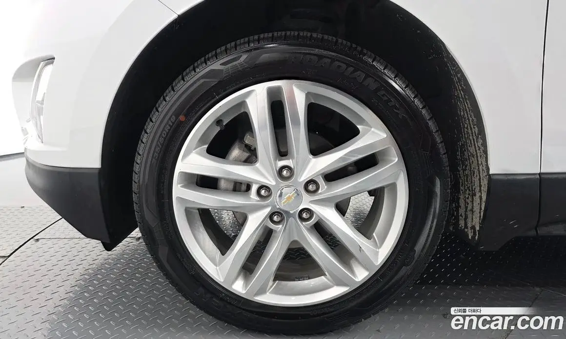 Chevrolet Equinox 2018 1.6 автомат (гидро), фото 5 Chevrolet Equinox 2018 1.6 автомат (гидро), фото 5