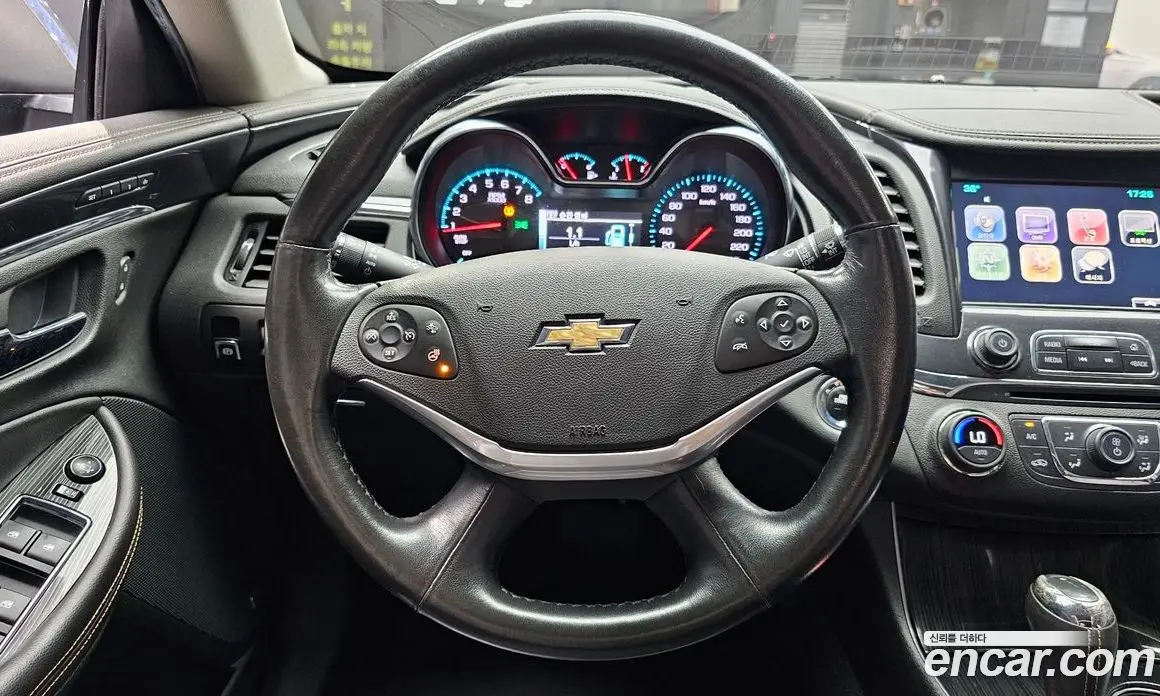 Chevrolet Impala 2015 2.5 автомат (гидро), фото 13