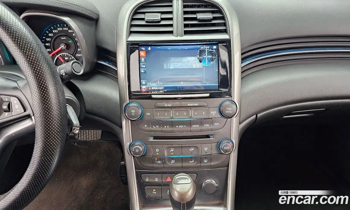 Chevrolet Malibu 2015 2.0 автомат (гидро), фото 20