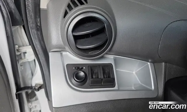 Chevrolet Spark 2014 1.0 автомат (гидро), миниатюра 12