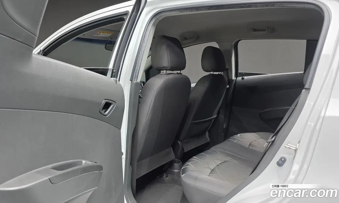 Chevrolet Spark 2014 1.0 автомат (гидро), фото 18