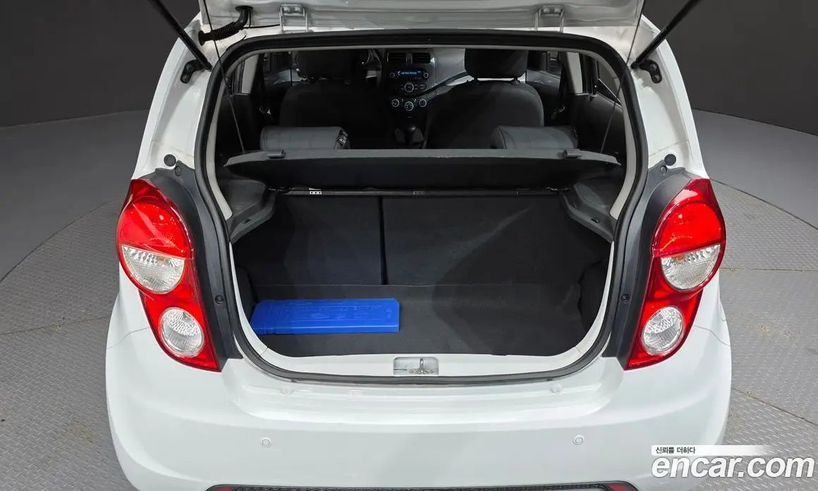 Chevrolet Spark 2014 1.0 автомат (гидро), фото 20