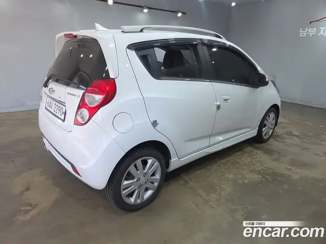 Chevrolet Spark 2015 1.0 автомат (гидро), миниатюра 4