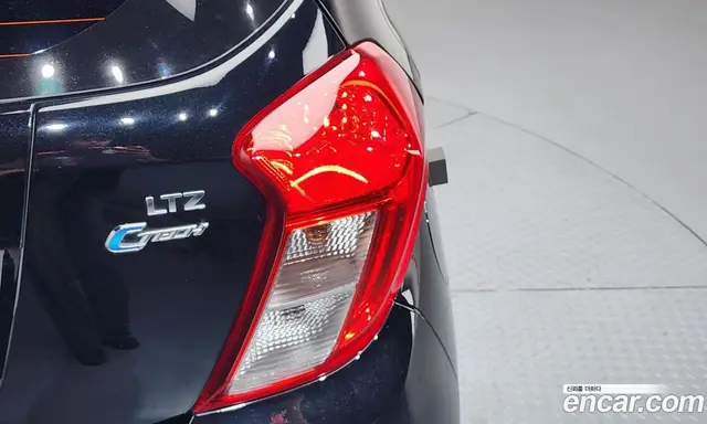 Chevrolet Spark 2018 1.0 автомат (гидро), миниатюра 9