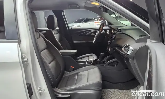 Chevrolet TrailBlazer 2022 1.3 автомат (гидро), миниатюра 11