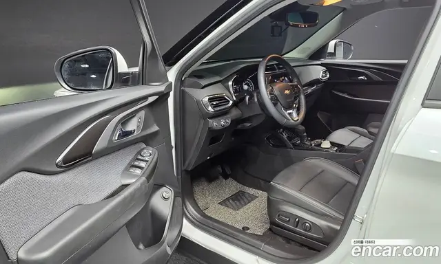 Chevrolet TrailBlazer 2022 1.3 автомат (гидро), миниатюра 10