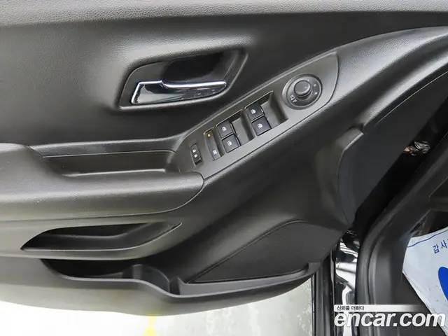 Chevrolet Trax 2016 1.6 автомат (гидро), миниатюра 12