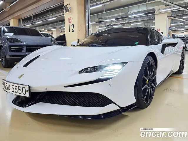 Ferrari SF90 2021 4.0 автомат (гидро), миниатюра 2