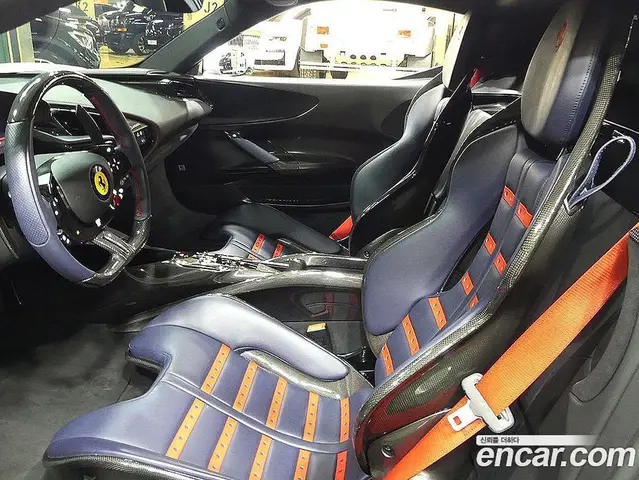 Ferrari SF90 2021 4.0 автомат (гидро), миниатюра 7