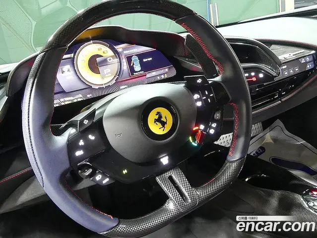 Ferrari SF90 2021 4.0 автомат (гидро), миниатюра 10