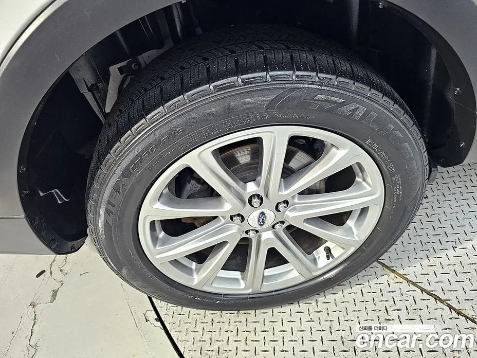 Ford Explorer 2017 2.3 автомат (гидро), фото 20