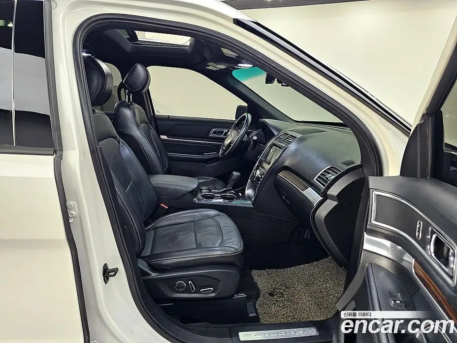 Ford Explorer 2017 2.3 автомат (гидро), фото 10