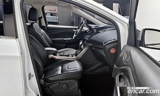 Ford Kuga 2016 2.0 автомат (гидро), миниатюра 12