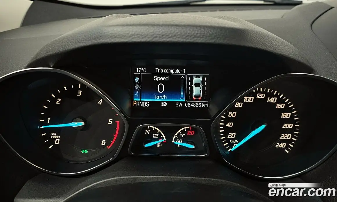 Ford Kuga 2016 2.0 автомат (гидро), фото 8