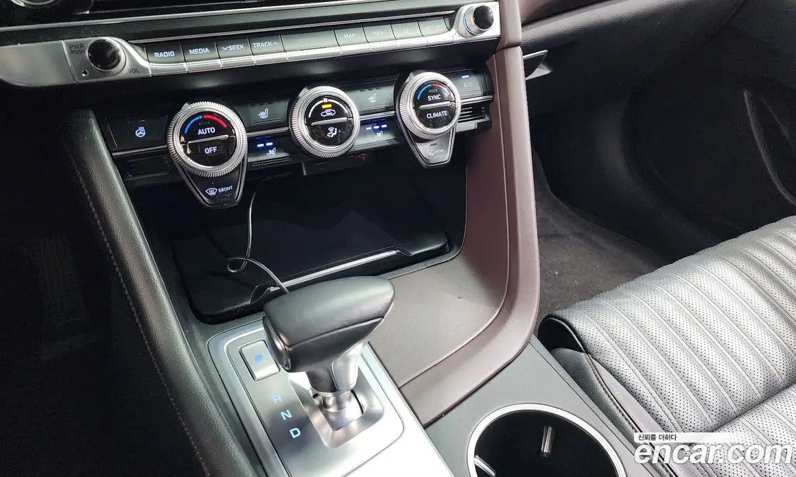 Genesis G70 2018 2.0 автомат (гидро), фото 9