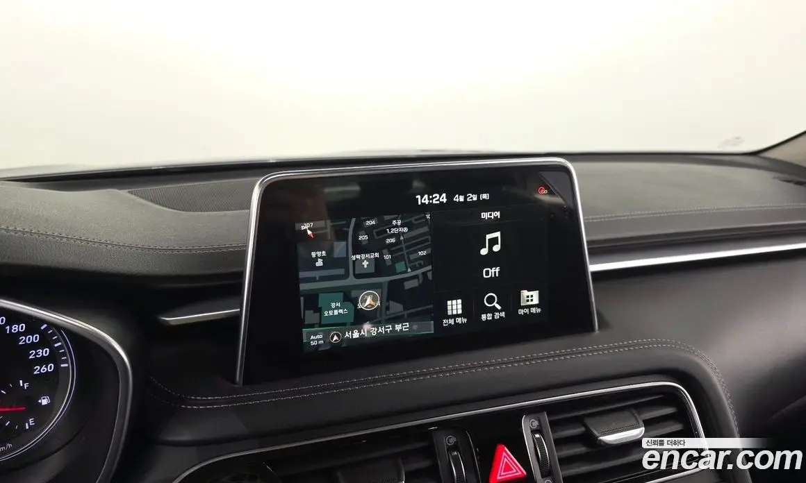 Genesis G70 2019 2.0 автомат (гидро), фото 15