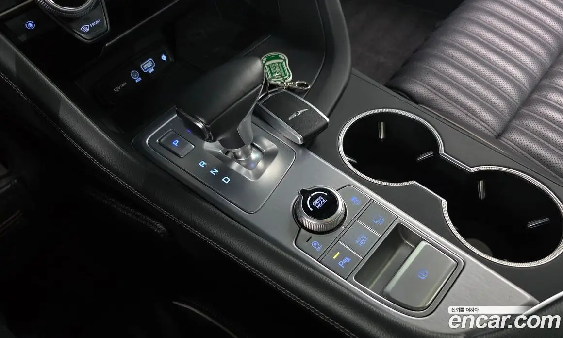 Genesis G70 2019 2.0 автомат (гидро), фото 9