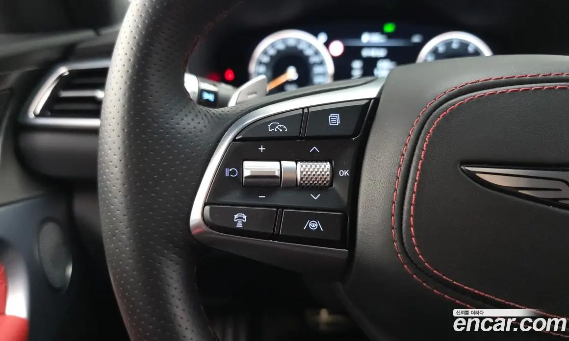 Genesis G70 2023 3.3 автомат (гидро), фото 26